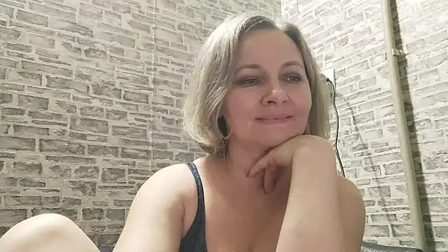 EdithManning online show from 01/28/25, 04:19