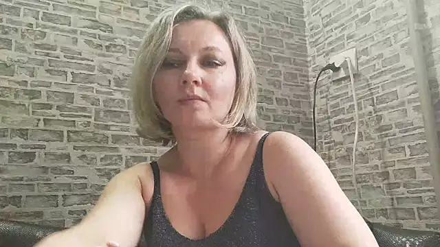 EdithManning online show from 03/14/25, 12:07