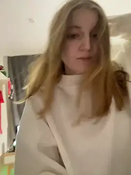 princessaalicc online show from 02/04/25, 09:41