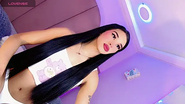 Snapshot of Jadeyourqueen chatting on 01/11/25, 12:29 Jadeyourqueen online show from 01/11/25, 12:29