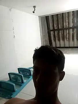 Snapshot of wolf_james123 chatting on 01/27/25, 12:22 wolf james123 online show from 01/27/25, 12:22