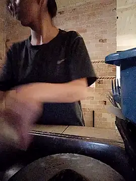 Snapshot of MissAfroditha chatting on 10/22/25, 05:45 MissAfroditha online show from 10/22/25, 05:45