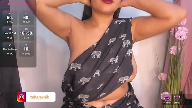 Snapshot of shara_queen1 chatting on 12/05/25, 09:51 shara queen1 online show from 12/05/25, 09:51