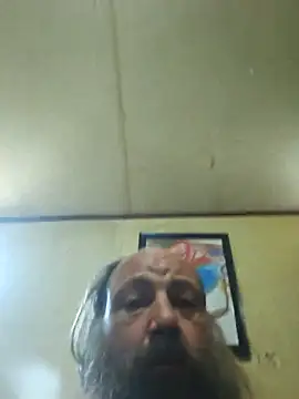 Snapshot of Beyond1978 chatting on 09/22/25, 03:14 Beyond1978 online show from 09/22/25, 03:14