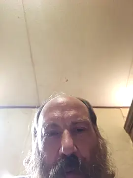 Snapshot of Beyond1978 chatting on 10/09/25, 02:15 Beyond1978 online show from 10/09/25, 02:15