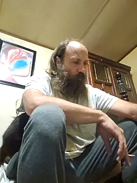 Snapshot of Beyond1978 chatting on 10/17/25, 11:40 Beyond1978 online show from 10/17/25, 11:40