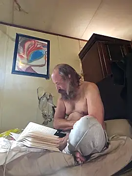 Snapshot of Beyond1978 chatting on 10/24/25, 02:46 Beyond1978 online show from 10/24/25, 02:46