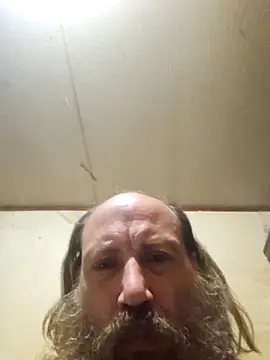 Snapshot of Beyond1978 chatting on 10/30/25, 06:15 Beyond1978 online show from 10/30/25, 06:15