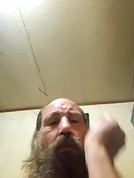 Snapshot of Beyond1978 chatting on 11/07/25, 06:57 Beyond1978 online show from 11/07/25, 06:57