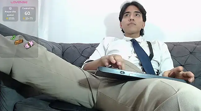angelbianchii online show from 12/06/24, 10:41