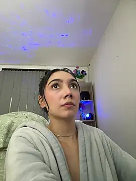 Snapshot of SOY_LUPE chatting on 01/24/25, 03:22 SOY LUPE online show from 01/24/25, 03:22