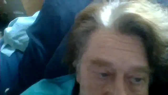 Snapshot of frankie7inch chatting on 07/05/26, 07:32 frankie7inch online show from 07/05/26, 07:32