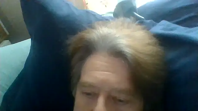 Snapshot of frankie7inch chatting on 07/20/26, 06:54 frankie7inch online show from 07/20/26, 06:54