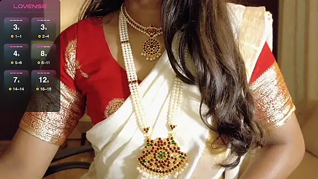 Only hunny online show from 09/19/25, 12:45