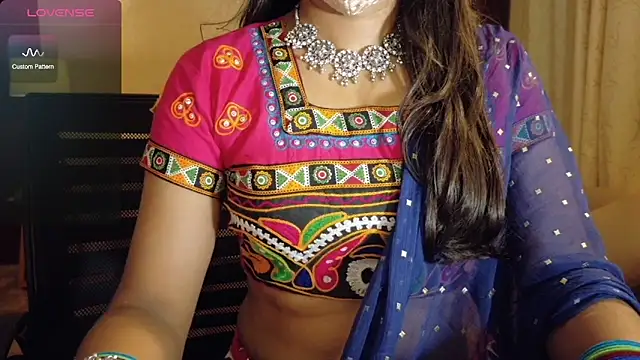 Only hunny online show from 09/28/25, 04:01