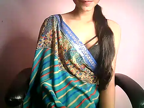 Snapshot of Chandani-Love chatting on 01/25/25, 10:08 Chandani-Love online show from 01/25/25, 10:08