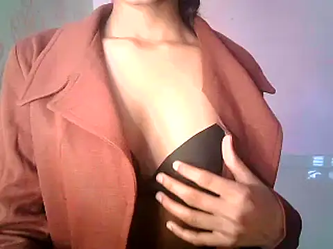 Snapshot of Chandani-Love chatting on 03/02/25, 04:50 Chandani-Love online show from 03/02/25, 04:50