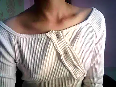 Snapshot of Chandani-Love chatting on 03/10/25, 10:34 Chandani-Love online show from 03/10/25, 10:34