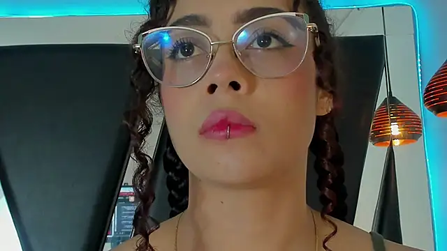 antonelllepiercee online show from 01/18/25, 11:32
