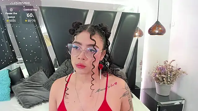 antonelllepiercee online show from 09/26/25, 11:25