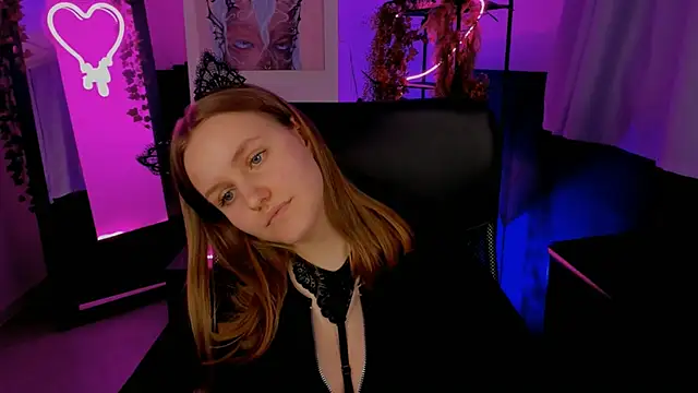 KellyPoter online show from 12/12/24, 04:43