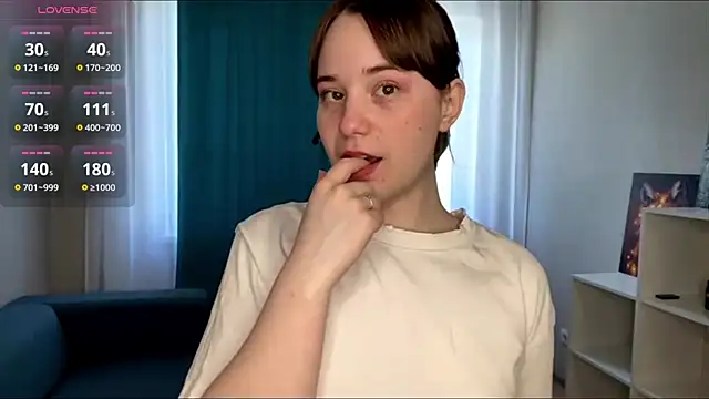 Snapshot of EditaBumford chatting on 05/23/26, 08:18 EditaBumford online show from 05/23/26, 08:18