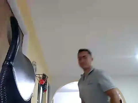 dragon1006 online show from 01/18/25, 02:25