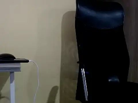 dragon1006 online show from 01/24/25, 05:21