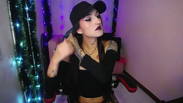 amelierouss online show from 12/12/24, 03:48