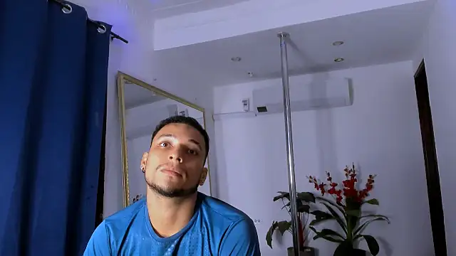 Fernanda brown18 online show from 12/13/25, 08:14