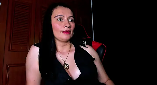 gracekelly12 online show from 12/12/24, 10:52