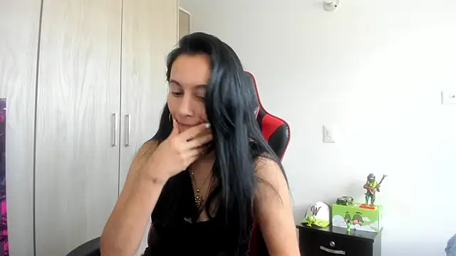 gracekelly12 online show from 09/13/25, 02:17