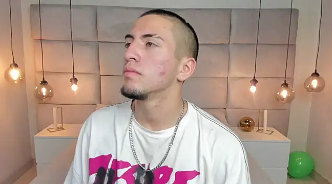 King Dante  online show from 12/26/24, 08:00