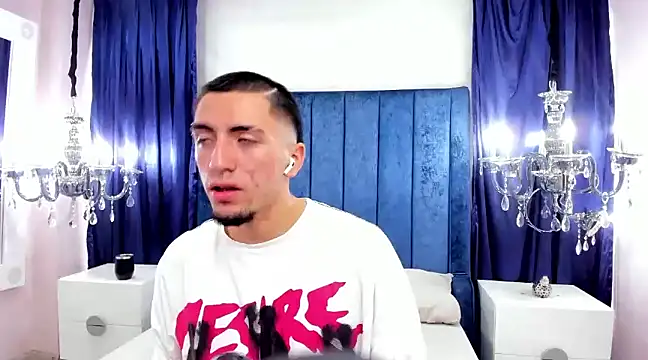 King Dante  online show from 02/05/25, 07:42