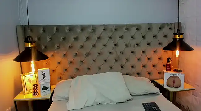 King Dante  online show from 02/17/25, 08:15