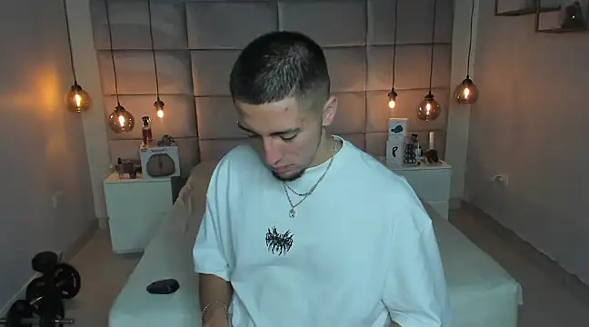 King Dante  online show from 02/22/25, 09:48