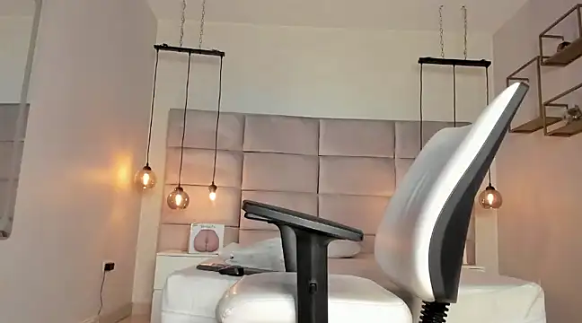 King Dante  online show from 03/13/25, 10:10