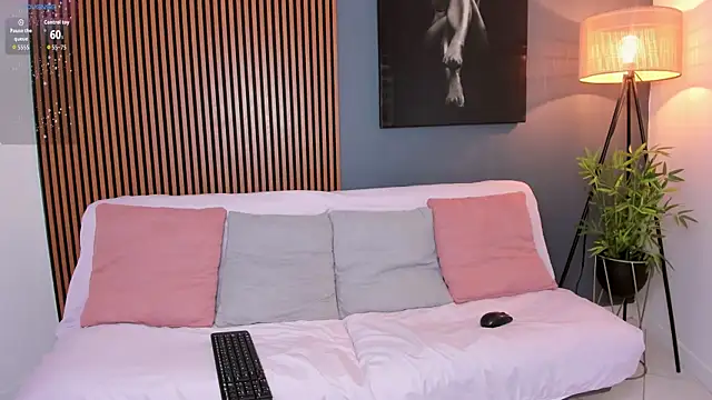 Snapshot of Johaphyton chatting on 04/18/26, 03:16 Johaphyton online show from 04/18/26, 03:16