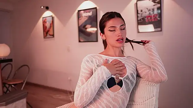 Megga Bluee online show from 11/14/25, 02:10