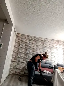 Skylar-Vox- online show from 09/18/25, 03:25