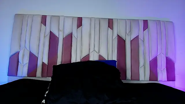 Snapshot of mia_stanfort chatting on 11/06/25, 07:15 mia stanfort online show from 11/06/25, 07:15