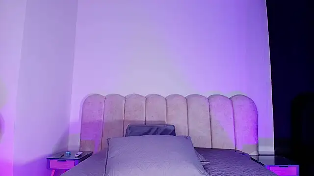 Snapshot of mia_stanfort chatting on 11/29/25, 07:17 mia stanfort online show from 11/29/25, 07:17