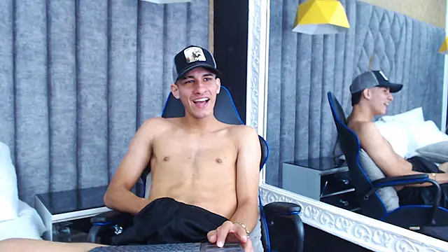 JakeMoxley online show from 03/13/25, 03:39