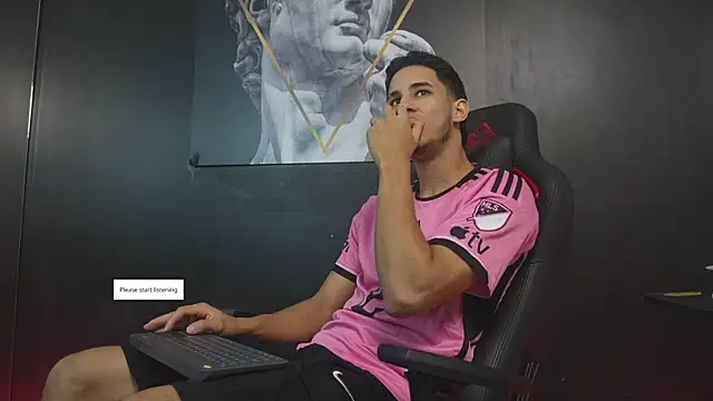 Snapshot of JakeMoxley chatting on 11/30/25, 09:30 JakeMoxley online show from 11/30/25, 09:30