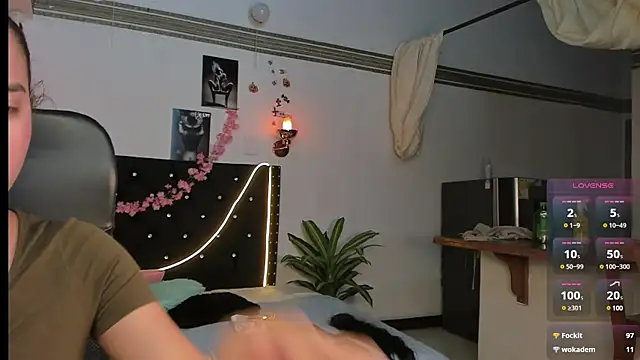 emilyrouxe online show from 03/05/25, 07:27