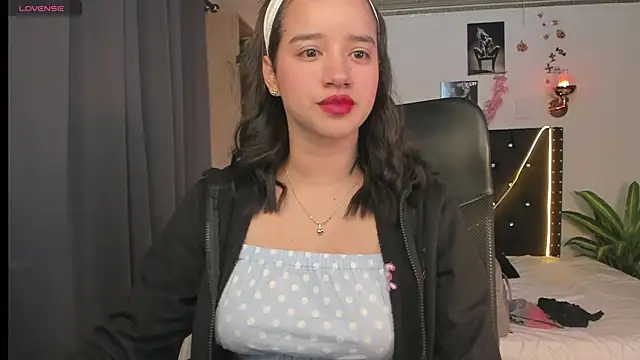 emilyrouxe online show from 03/07/25, 02:12