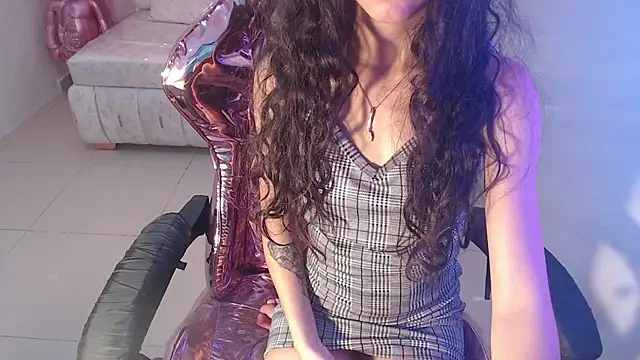 paris sub1  online show from 12/29/24, 08:04