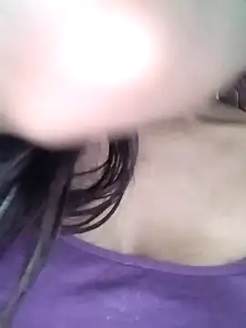Snapshot of Aaliya_Love chatting on 12/08/24, 07:47 Aaliya Love online show from 12/08/24, 07:47