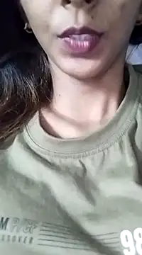 Snapshot of Aaliya_Love chatting on 01/26/25, 06:16 Aaliya Love online show from 01/26/25, 06:16