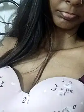 Snapshot of Aaliya_Love chatting on 02/23/25, 03:51 Aaliya Love online show from 02/23/25, 03:51